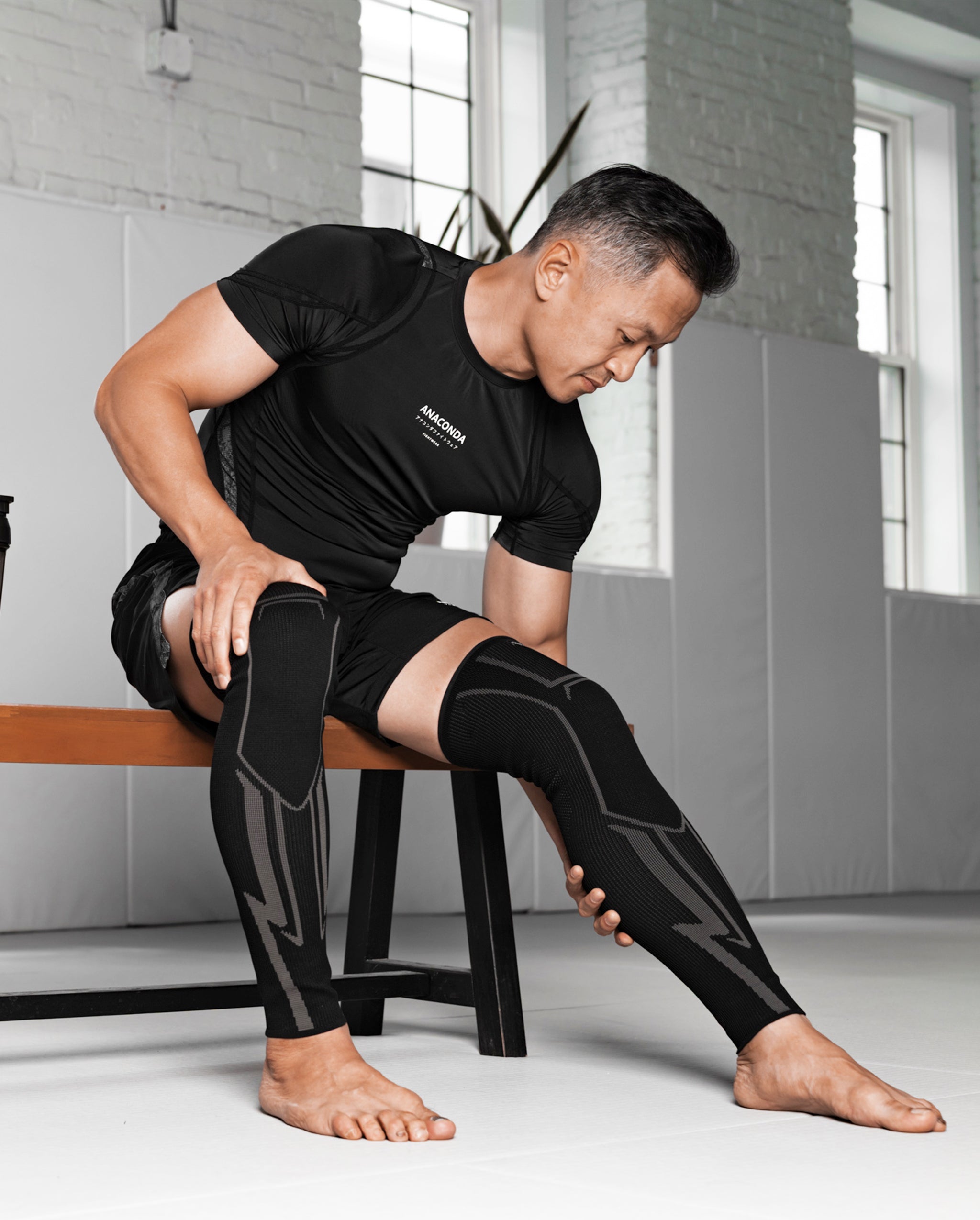 Anaconda Leg Support Sleeve